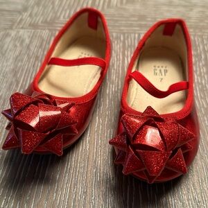 Gap Baby TG Bow Dress shoes. Sz 7. Excellent condition